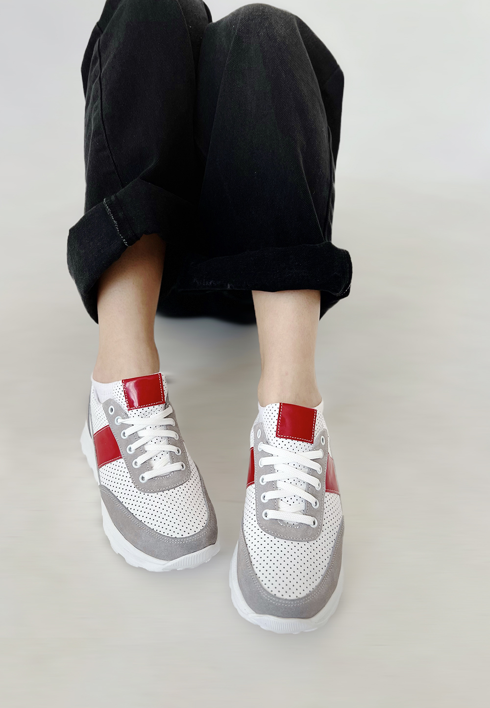 Жіночі кросівки перфорація — натуральна шкіра (vm-om-46) - Зображення 4