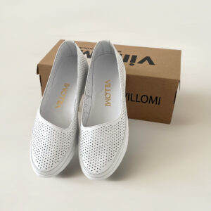 Жіночі шкіряні туфлі на літо — балетки перфорація (vm-am-11b)