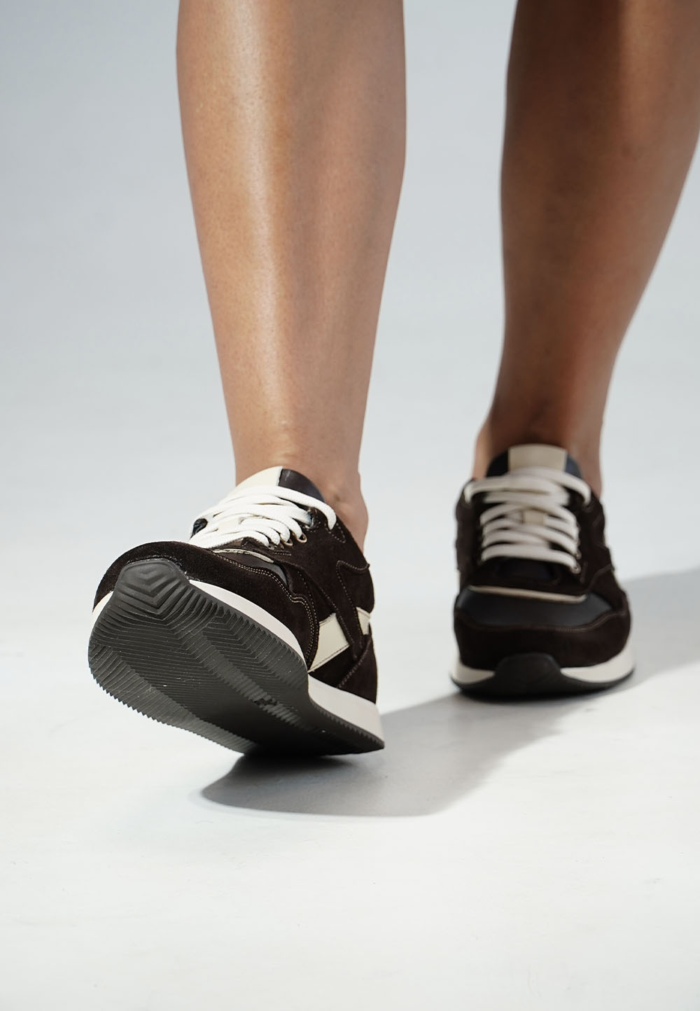 Жіночі замшеві кросівки з білими вставками (vm-om-45) - Зображення 4