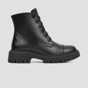 Чорні жіночі черевики на низькому ходу шкіряні (vm-astra-391)