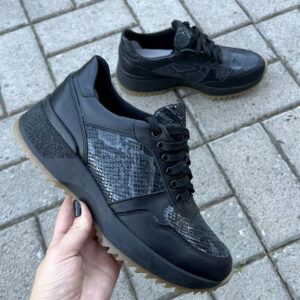 Кросівки жіночі шкіряні темні — принт змія (vm-176-38)