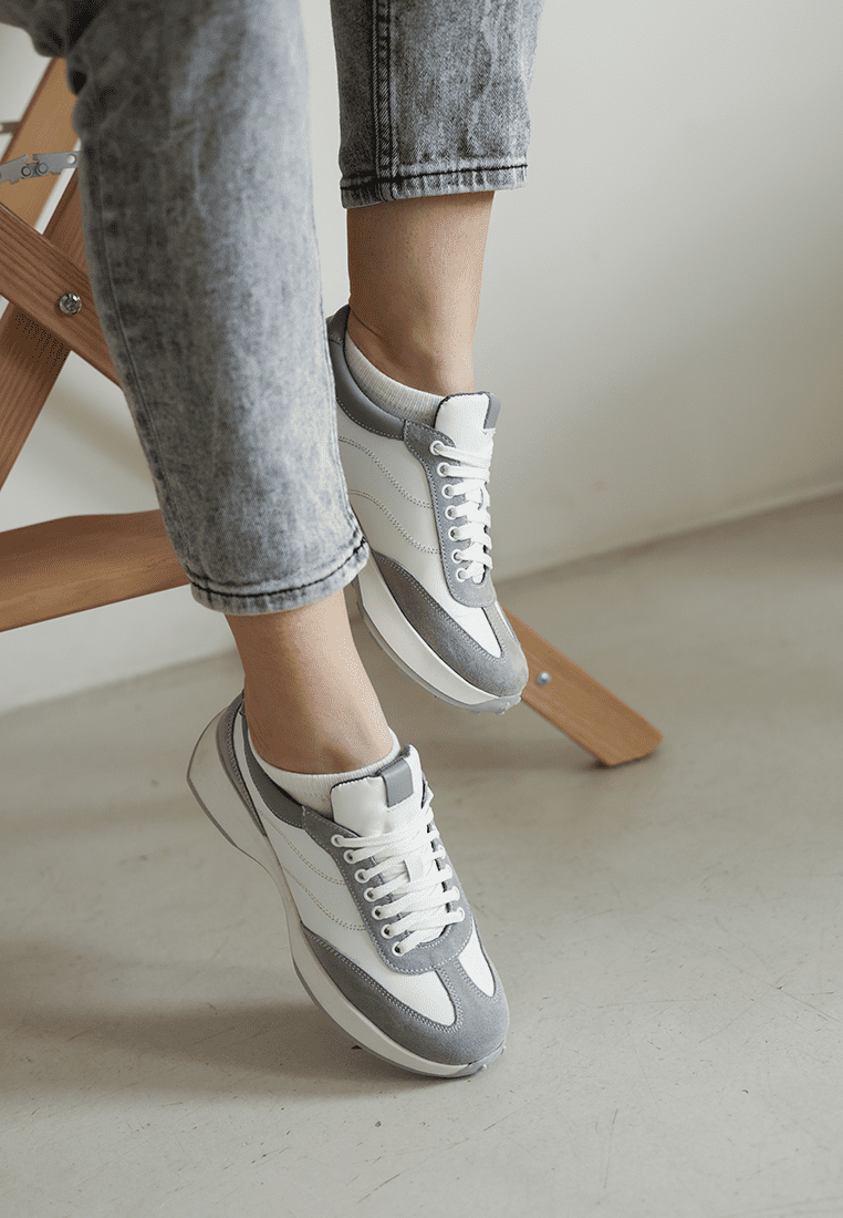 Білі кросівки із сірими замшевими вставками (vm-om-16) - Зображення 4